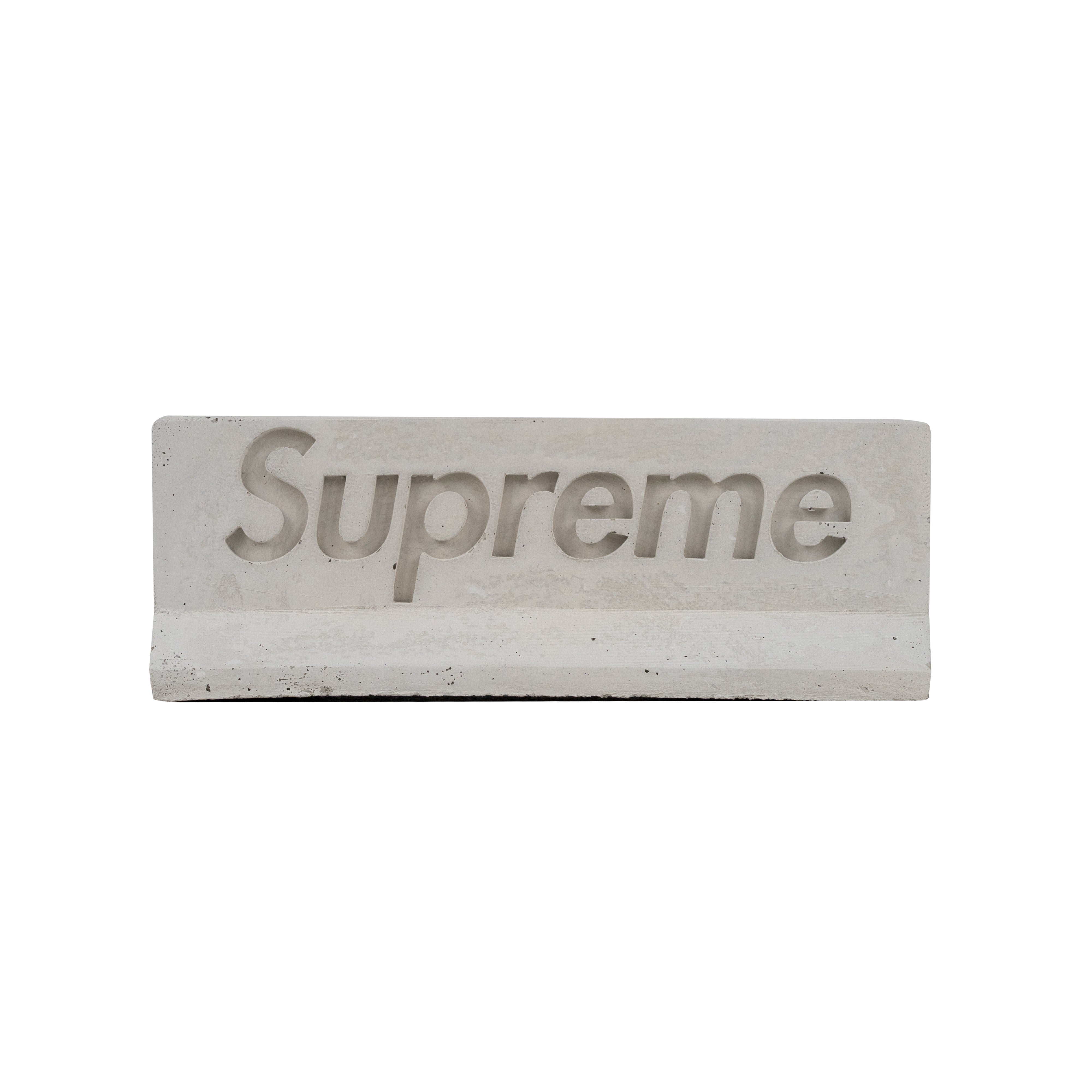 Supreme Mini Materials 1:12 Scale Jersey Barrier Grey – Holy Grail