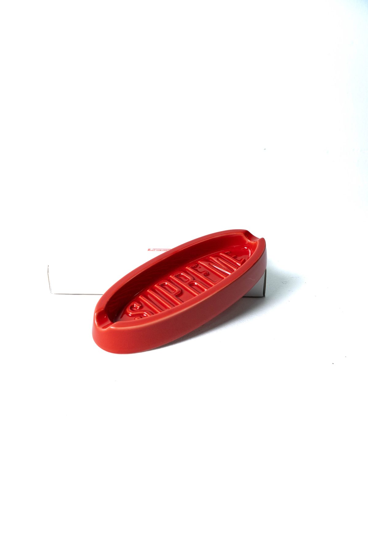 Supreme Oval Tray Red