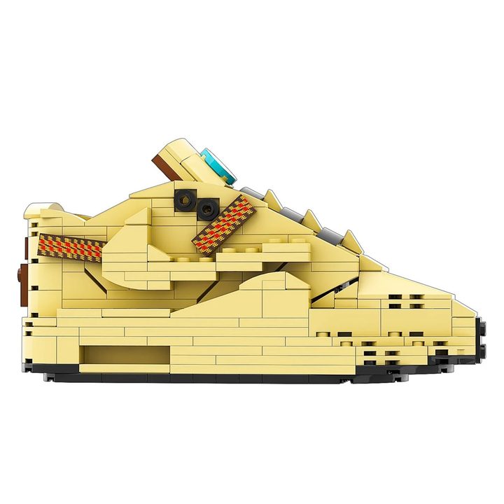 Nike Air Max Travis Scott Saturn Gold