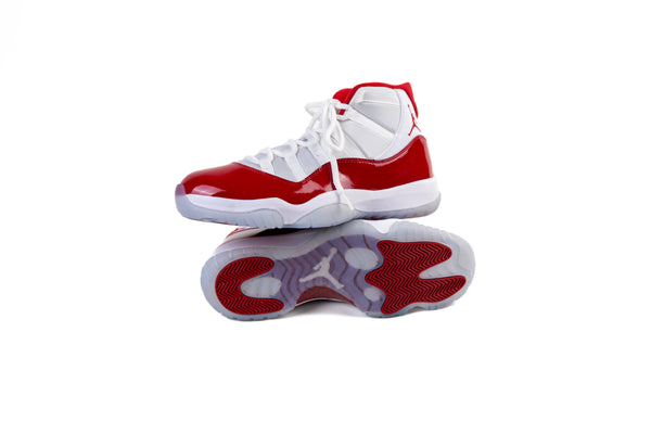 Jordan 11 Retro Cherry (2022)