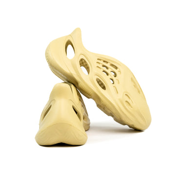 Yeezy Foam Runner Sulfur