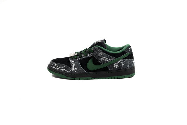 Nike SB Dunk Low There Skateboards