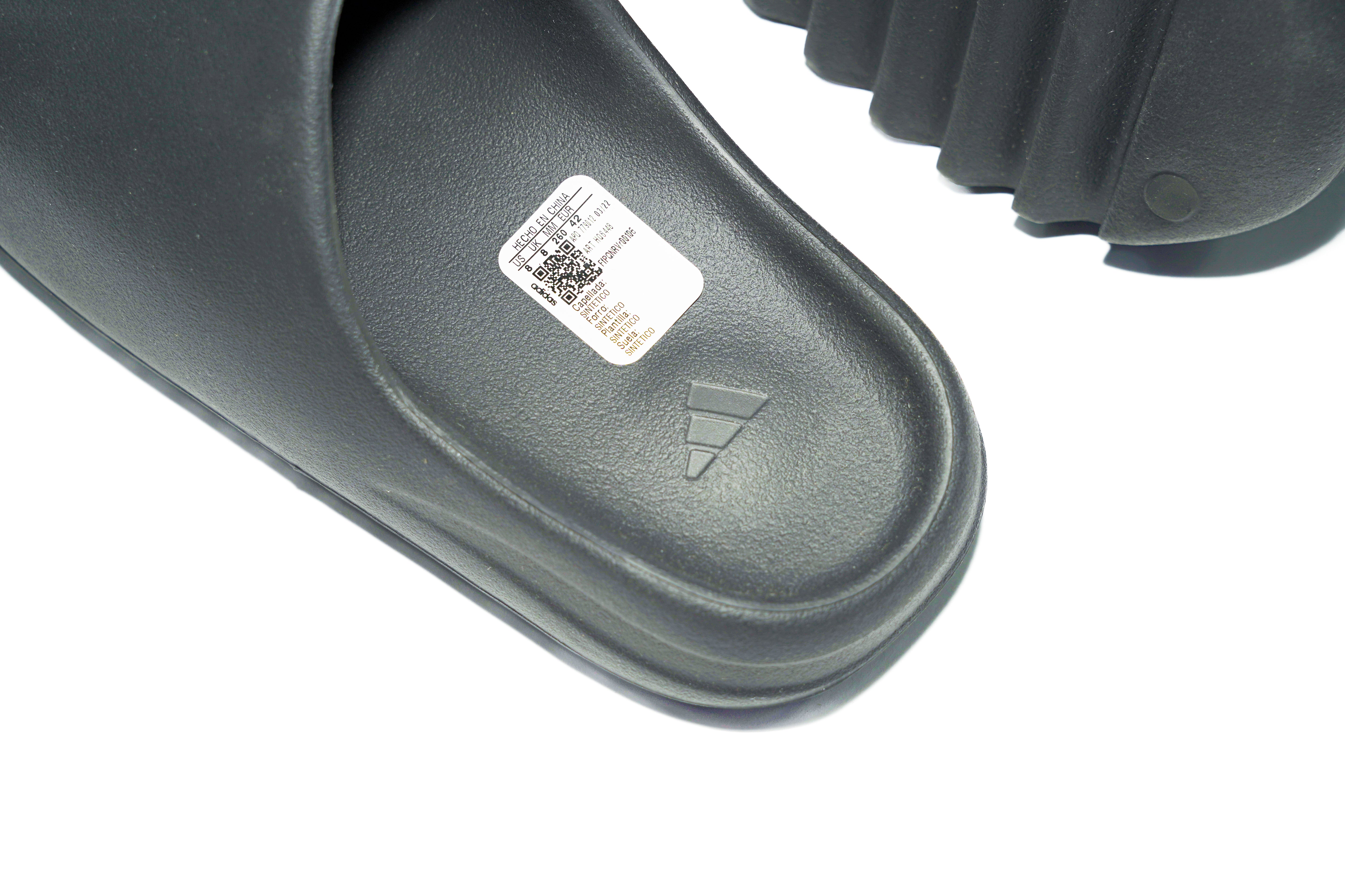 Adidas Yeezy Slide Dark Onyx
