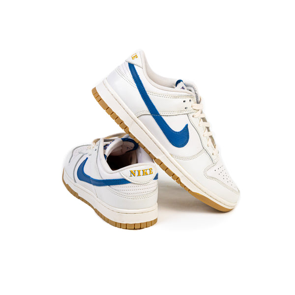 Nike Dunk Low SE Sail Dark Marina Blue