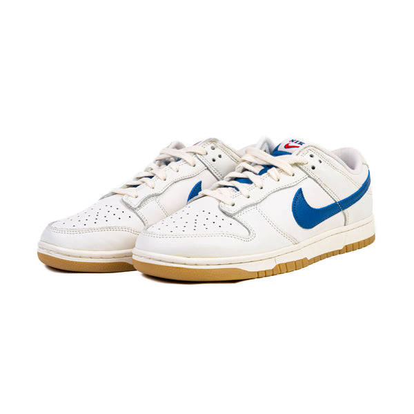 Nike Dunk Low SE Sail Dark Marina Blue