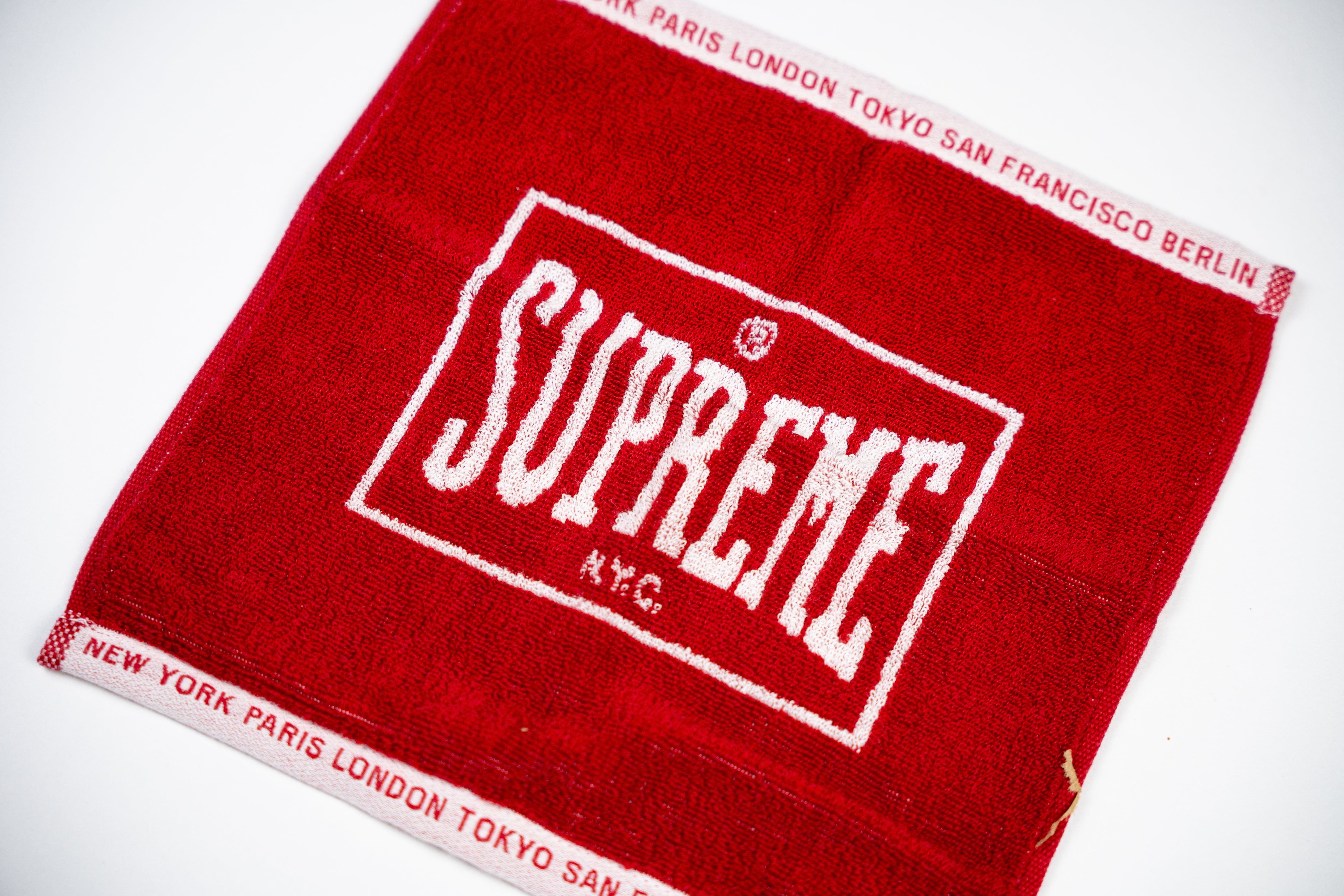 Supreme Square Mini Towels (Set of 2)