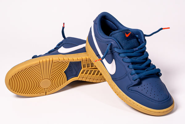 Nike SB Dunk Low Navy Gum